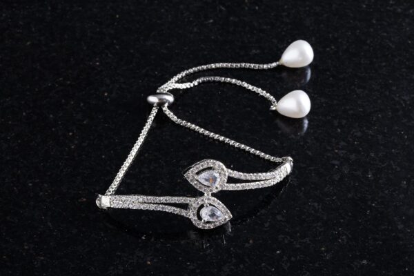 Zephyr Zing AD Bracelet - Deetya Jewellery