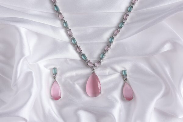 Glimora Pastel Teardrop Pendant Necklace Set - Deetya Jewellery